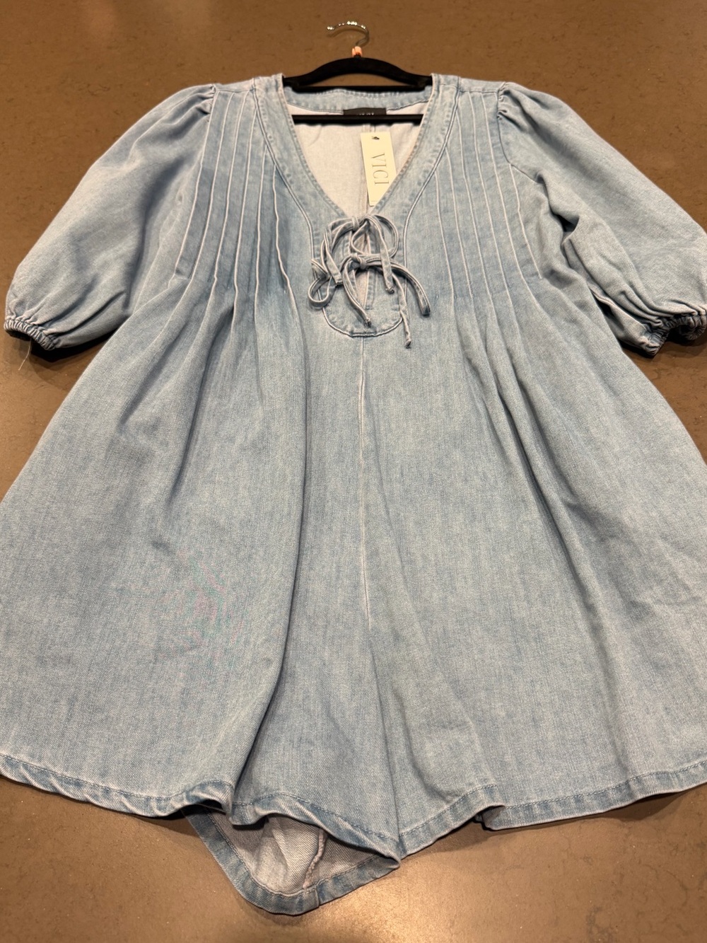 NWOT VICI Terez Front Tie Denim Romper Sz: S - Picture 7 of 11